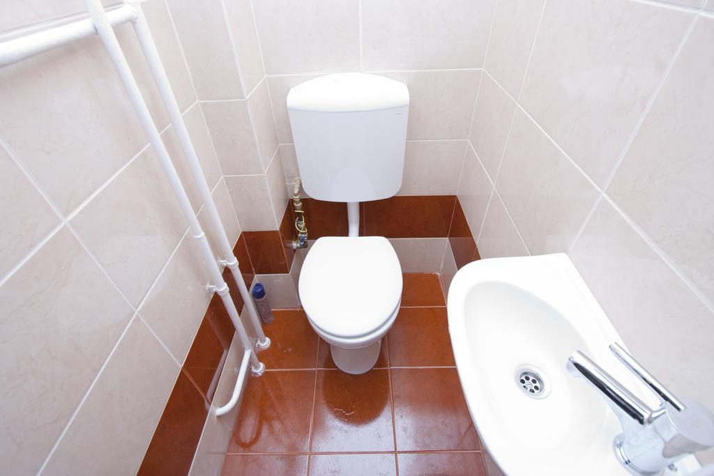 Apartman Andrassy With Inside Parking Budapest