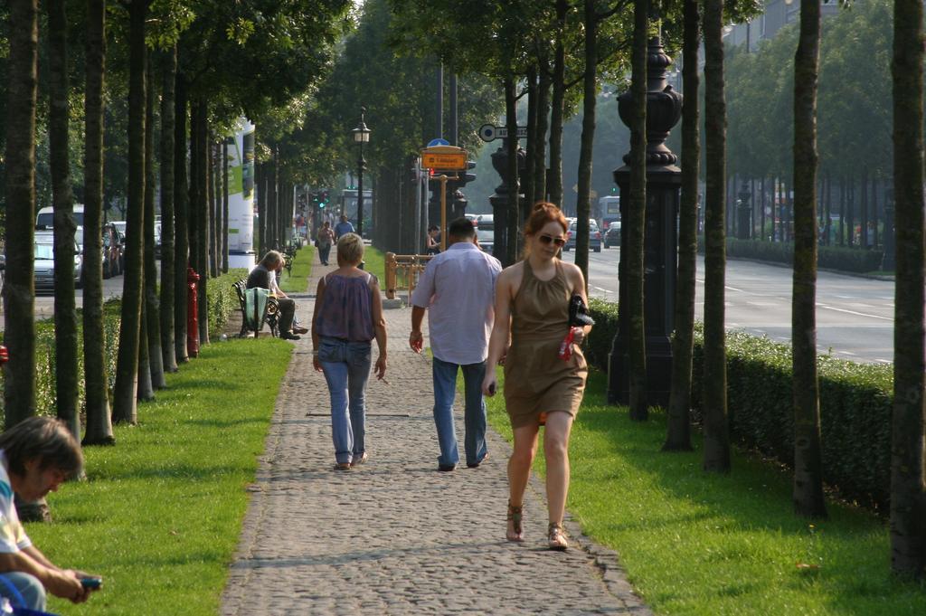 Andrassy With Inside Parking